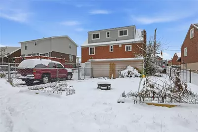 703 Overhill Dr, North Versailles, PA 15137 - Photo 24