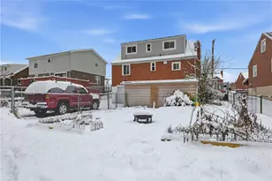 703 Overhill Dr, North Versailles, PA 15137 - Photo 24