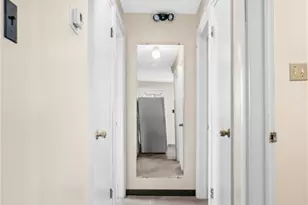 813 Lynda Ln, North Versailles, PA 15137 - Photo 16