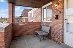 813 Lynda Ln, North Versailles, PA 15137 - Photo 4