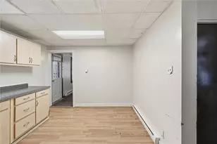 802 McKinley Ave, Vandergrift, PA 15629 - Photo 14