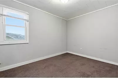 802 McKinley Ave, Vandergrift, PA 15629 - Photo 24