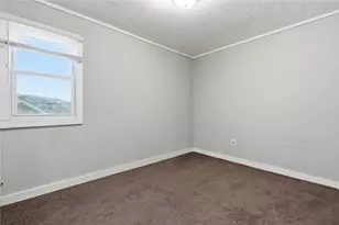 802 McKinley Ave, Vandergrift, PA 15629 - Photo 24