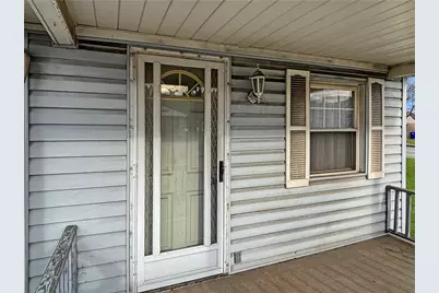 1701 Indiana Ave, Monaca, PA 15061 - Photo 2