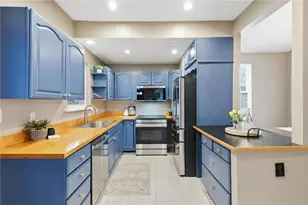 211 Davis Ave, Pittsburgh, PA 15223 - Photo 18