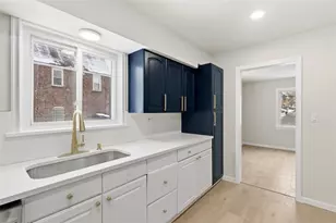 2531 South Park Rd, Bethel Park, PA 15102 - Photo 38