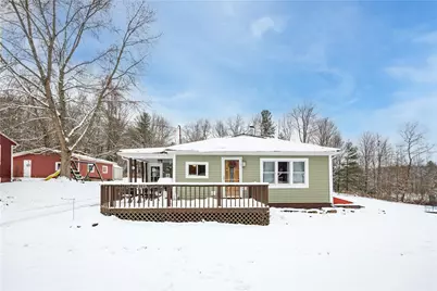 368 Fairview Rd, Fredonia, PA 16124 - Photo 2