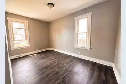 330 12th Ave, New Brighton, PA 15066 - Photo 12