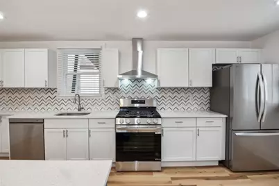 5715 Wellesley Ave, Pittsburgh, PA 15206 - Photo 12