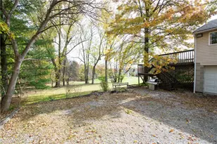 118 McClelland Dr, Indiana Township, PA 15238 - Photo 4