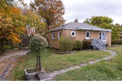 118 McClelland Dr, Indiana Township, PA 15238 - Photo 2