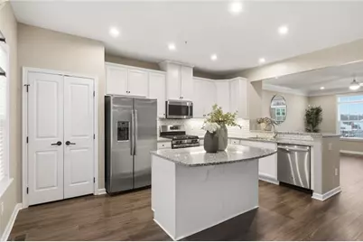 144 Cole Dr, Robinson Twp, PA 15136 - Photo 8