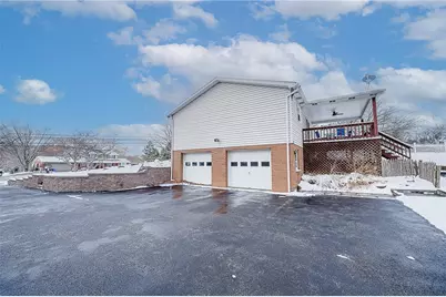 979 Barclay Rd, White Township, PA 15701 - Photo 2