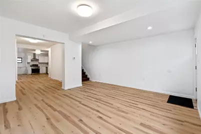 5202 Keystone St, Pittsburgh, PA 15201 - Photo 4
