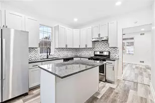 686 Filmore Rd, Pittsburgh, PA 15221 - Photo 8