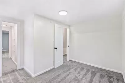 686 Filmore Rd, Pittsburgh, PA 15221 - Photo 18