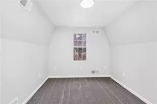 686 Filmore Rd, Pittsburgh, PA 15221 - Photo 20