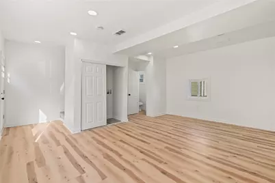 33 Pius St, Pittsburgh, PA 15203 - Photo 10