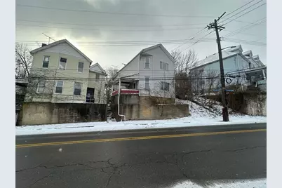 3061 Chartiers Ave, Pittsburgh, PA 15204 - Photo 2
