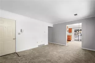 160 W Palm St, North Franklin Township, PA 15301 - Photo 6