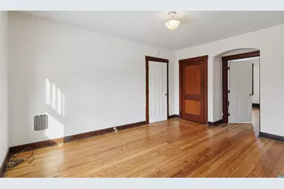 221 Fernleaf St, Pittsburgh, PA 15210 - Photo 6