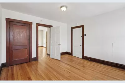 221 Fernleaf St, Pittsburgh, PA 15210 - Photo 8