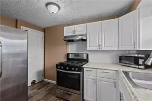 2845 Glendale Ave, Pittsburgh, PA 15227 - Photo 10