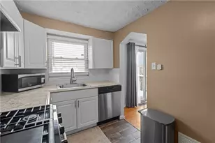 2845 Glendale Ave, Pittsburgh, PA 15227 - Photo 12