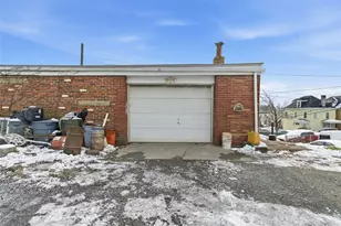 615 Natchez St, Pittsburgh, PA 15211 - Photo 2