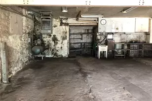 615 Natchez St, Pittsburgh, PA 15211 - Photo 18