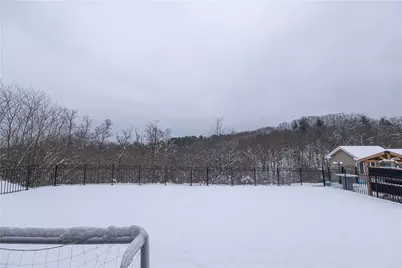 8010 Maureen Dr, Cranberry Township, PA 16066 - Photo 38