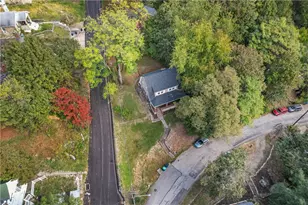 8527 Westwood Rd, Pittsburgh, PA 15235 - Photo 2