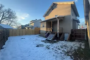 637 Memorial Dr, Pittsburgh, PA 15068 - Photo 20