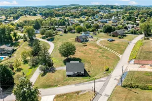 225 Larson Blvd, Rostraver, PA 15012 - Photo 42