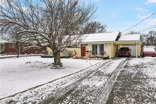 308 Eisenhower Dr, Harrison Township, PA 15065 - Photo 1