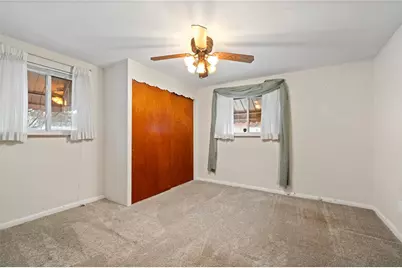 1375 Edgewood Dr, West Homestead, PA 15120 - Photo 10