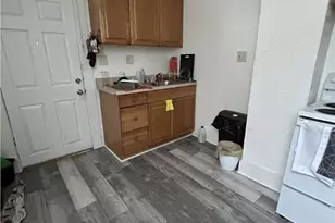 839 Hober Ave, Stowe Township, PA 15136 - Photo 2