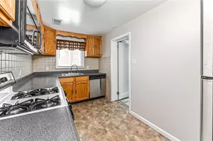 2851 Bella Vista Dr, Hampton, PA 15101 - Photo 10