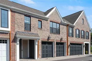 441 Roebling Ct, Cranberry Township, PA 16066 - Photo 2