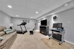 306 Acre Ave, Butler, PA 16001 - Photo 4