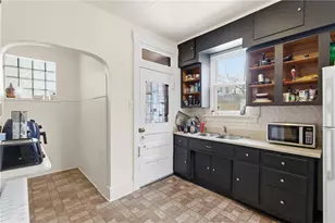 526 Dippold Ave, Baden, PA 15005 - Photo 12