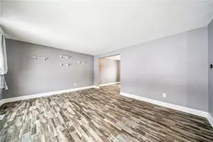 123 Penncrest Dr, White Oak, PA 15131 - Photo 12