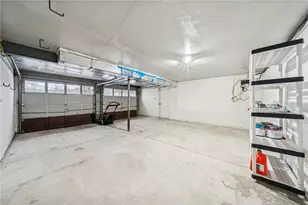 123 Penncrest Dr, White Oak, PA 15131 - Photo 36