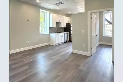 422 Walnut St #1, Sewickley, PA 15143 - Photo 4