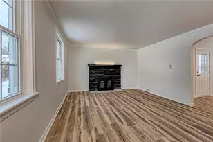 24 S 6th St, Youngwood, PA 15697 - Photo 12