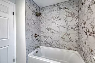 24 S 6th St, Youngwood, PA 15697 - Photo 18