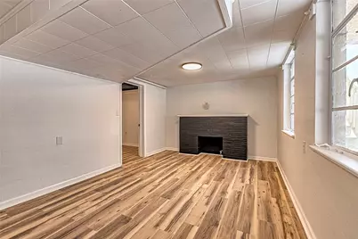 24 S 6th St, Youngwood, PA 15697 - Photo 28