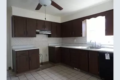 1019 Arlington Avenue, Jeannette, PA 15644 - Photo 6