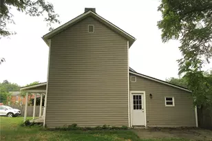 931 Mapletown, Greensboro, PA 15338 - Photo 2