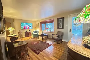 4 Emma Dr, Pittsburgh, PA 15223 - Photo 6